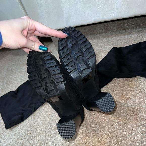 Over the knee black suede high heeled boots size 7.5 NEW - Picture 2 of 10